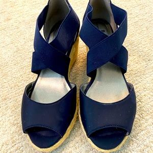 Bandolino wedge sandals